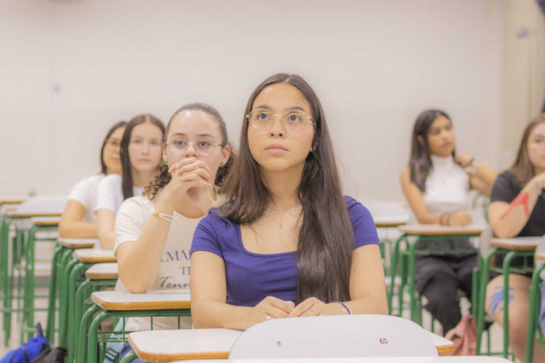 Calendários de universidades estaduais do PR anunciados