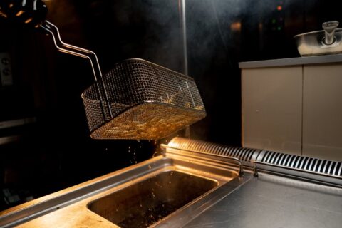 Óleo Usado: Bares e Restaurantes Evitam Multas