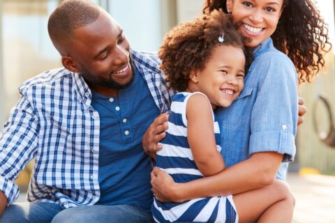 trata da aquisição de gêneros alimentícios da agricultura familiar e do empreendedor familiar rural para atender o Programa Nacional de Alimentação Escolar (PNAE).