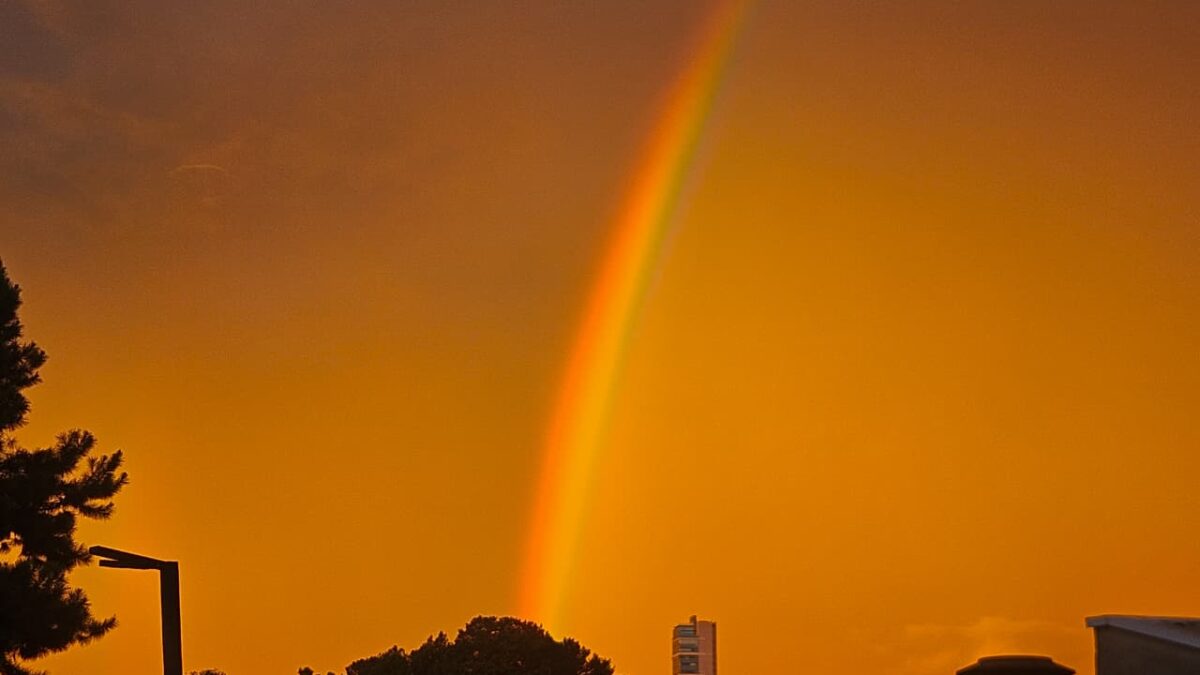 Céu Desaba Curitiba Arco-íris Final