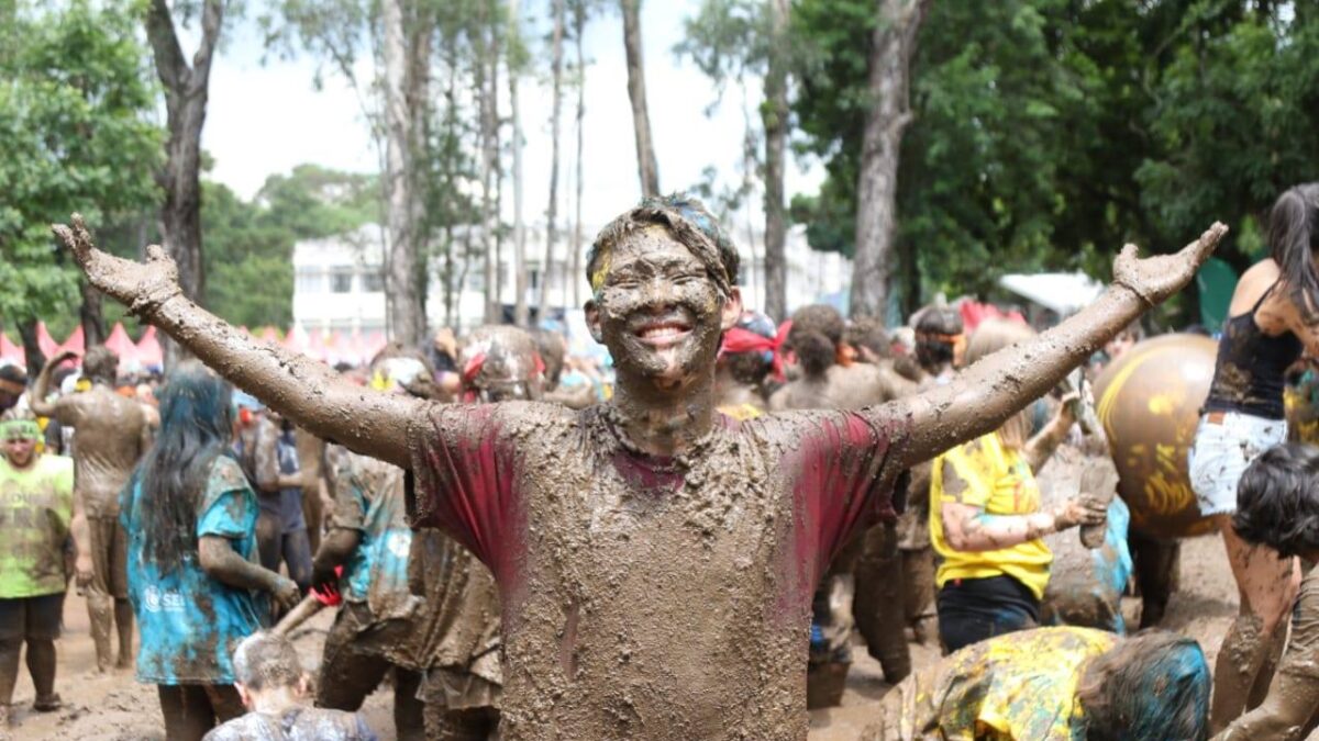 UFPR Vestibular Festa da Lama e Música Sexta