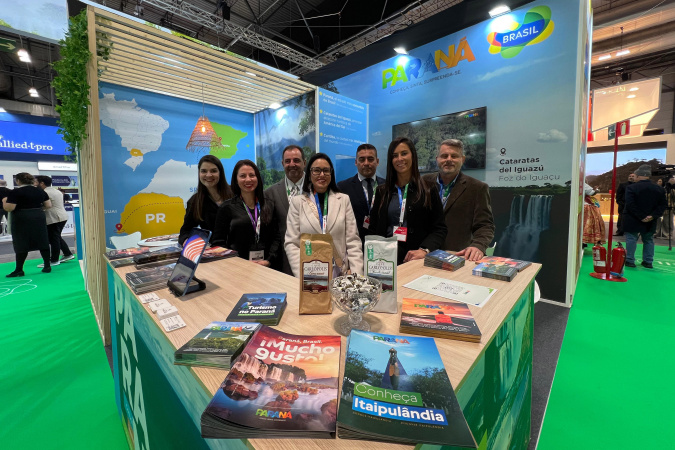 Viaje Paraná divulga turismo do Estado na Europa