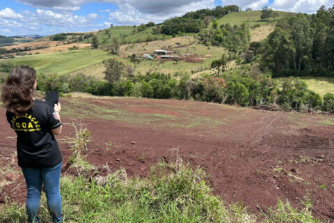 IAT aperta cerco 8 mil multas crimes ambientais