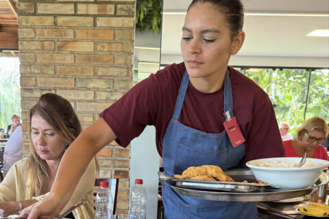 Turismo no Paraná cria 78 mil empregos formais