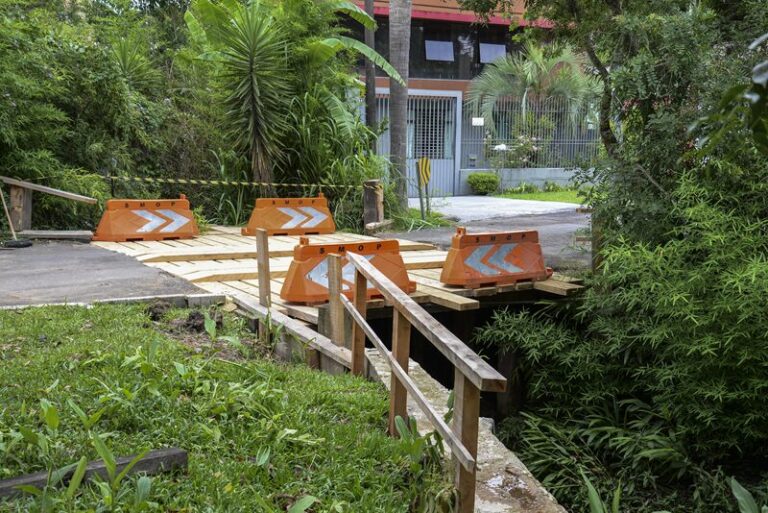 Ponte do Parque Tingui fecha temporariamente para obras