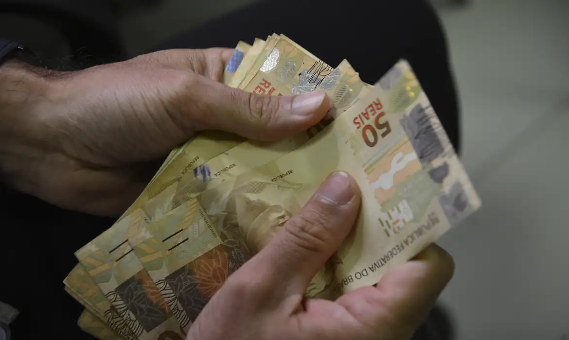 Representação de dívidas e crédito empresarial